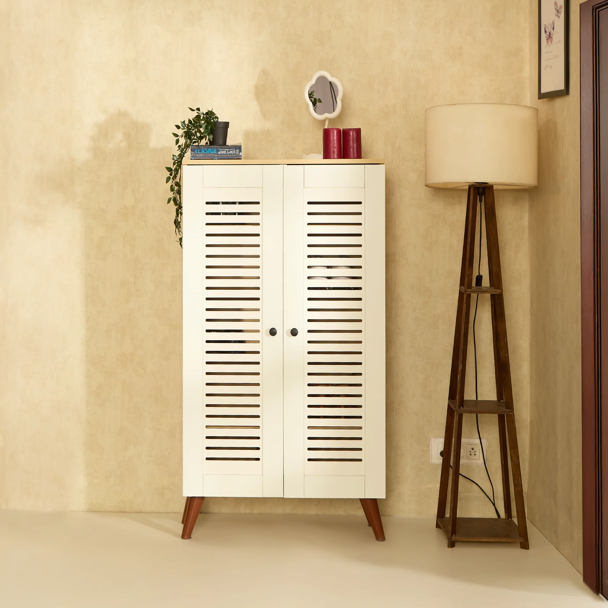Green Soul Zuvio 2 Door 4ft Ventilated Shoe Rack - Image 3